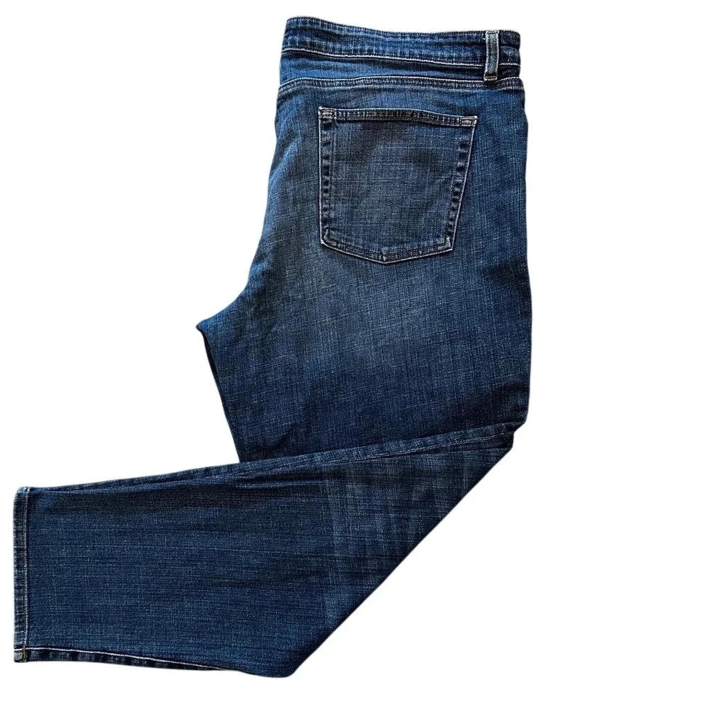 Eileen Fisher Blue Medium Wash Straight Leg Denim Jeans Women's‎ 16
